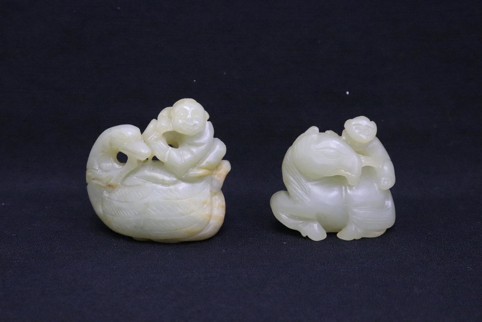 2 Chinese celadon jade carved ornaments (1 of 10)