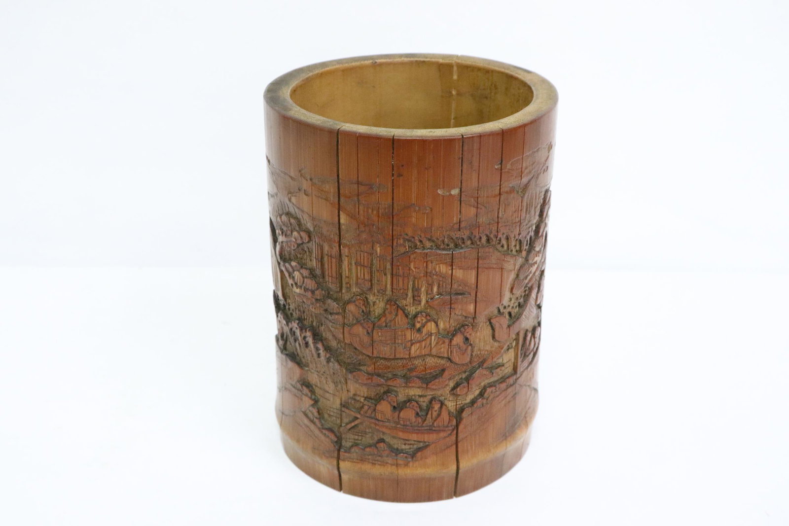 A bamboo brush holder, cracks: A bamboo brush holder, cracks, 6"x4.4"dia