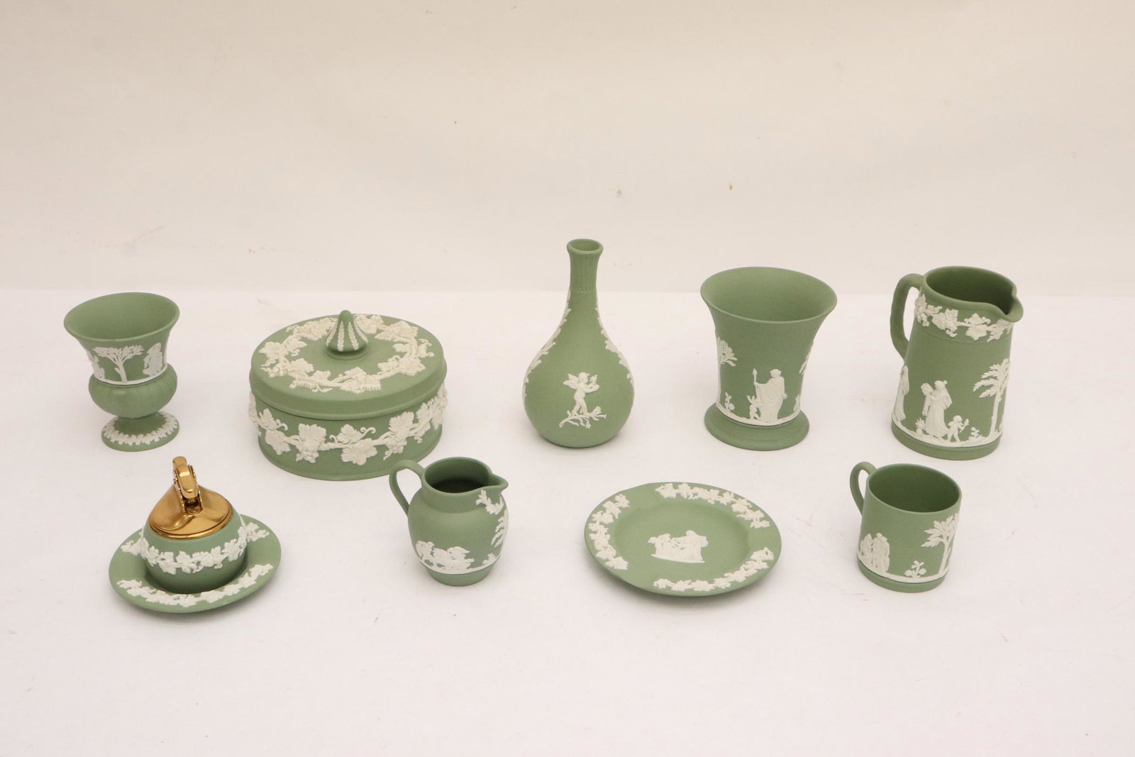 Lot of Wedgwood type bisque pieces (1 of 10)