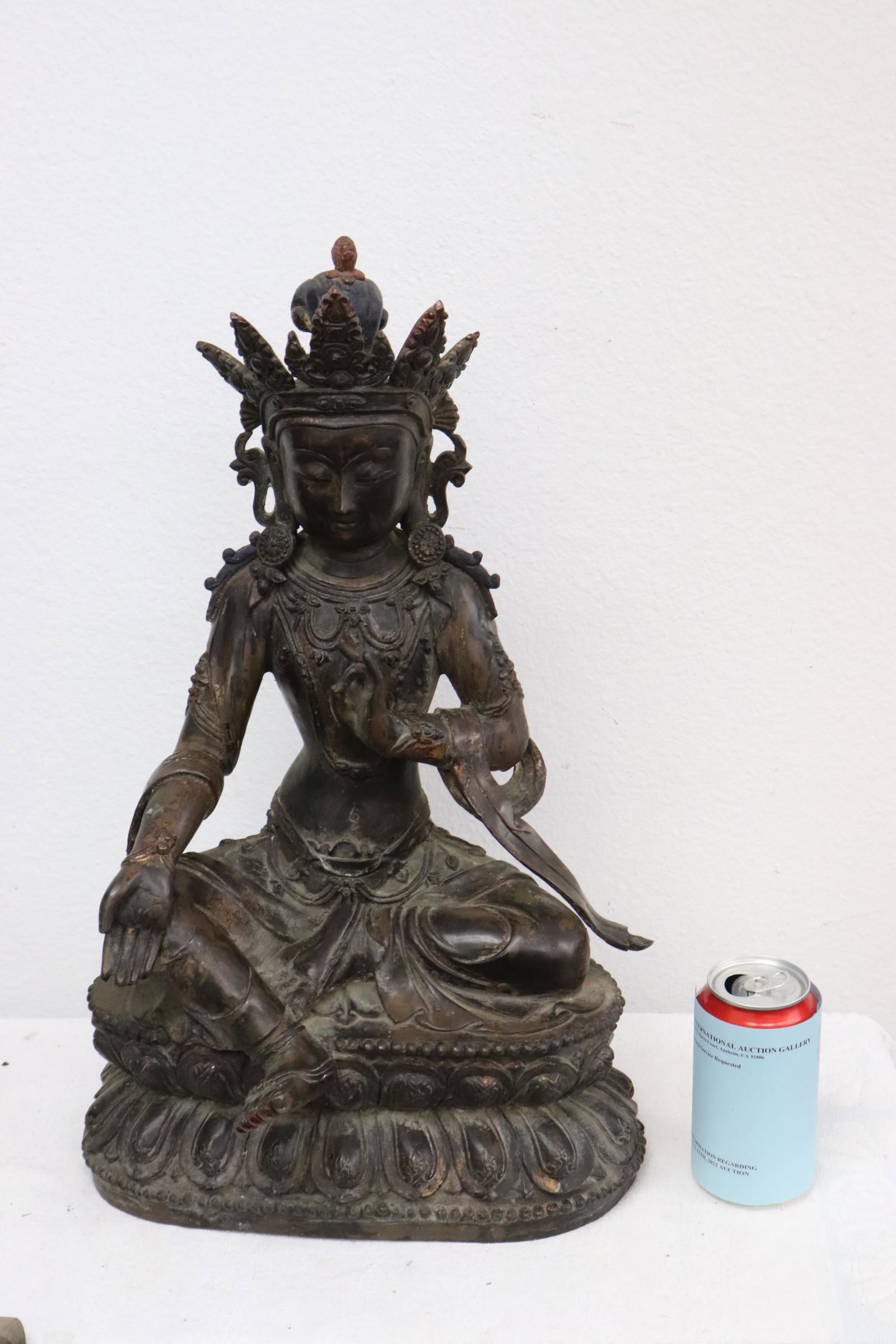 Large Chinese bronze sculpture of deity (1 of 11)