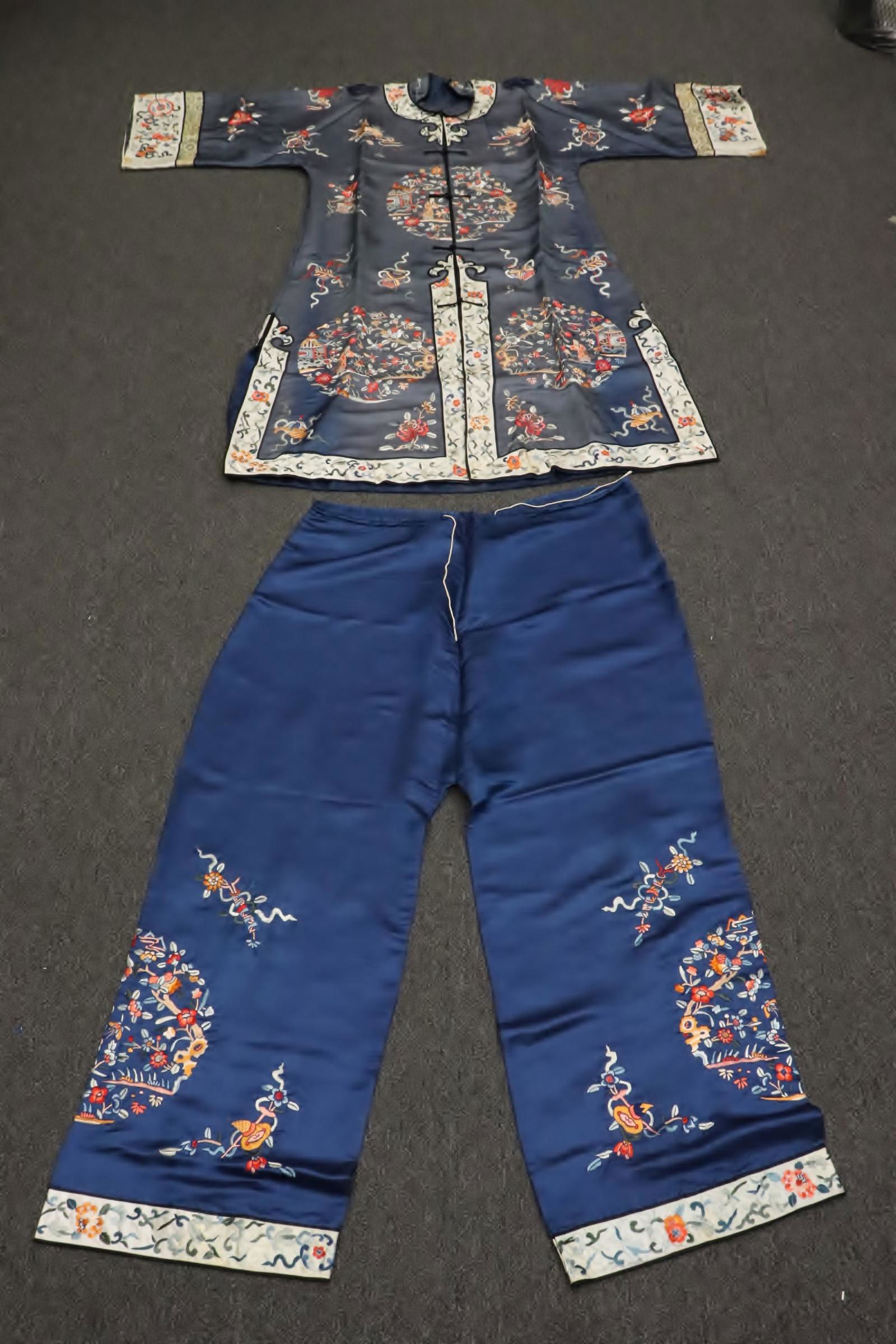 Chinese antique embroidery 2-piece dress: Chinese antique embroidery 2-piece dress