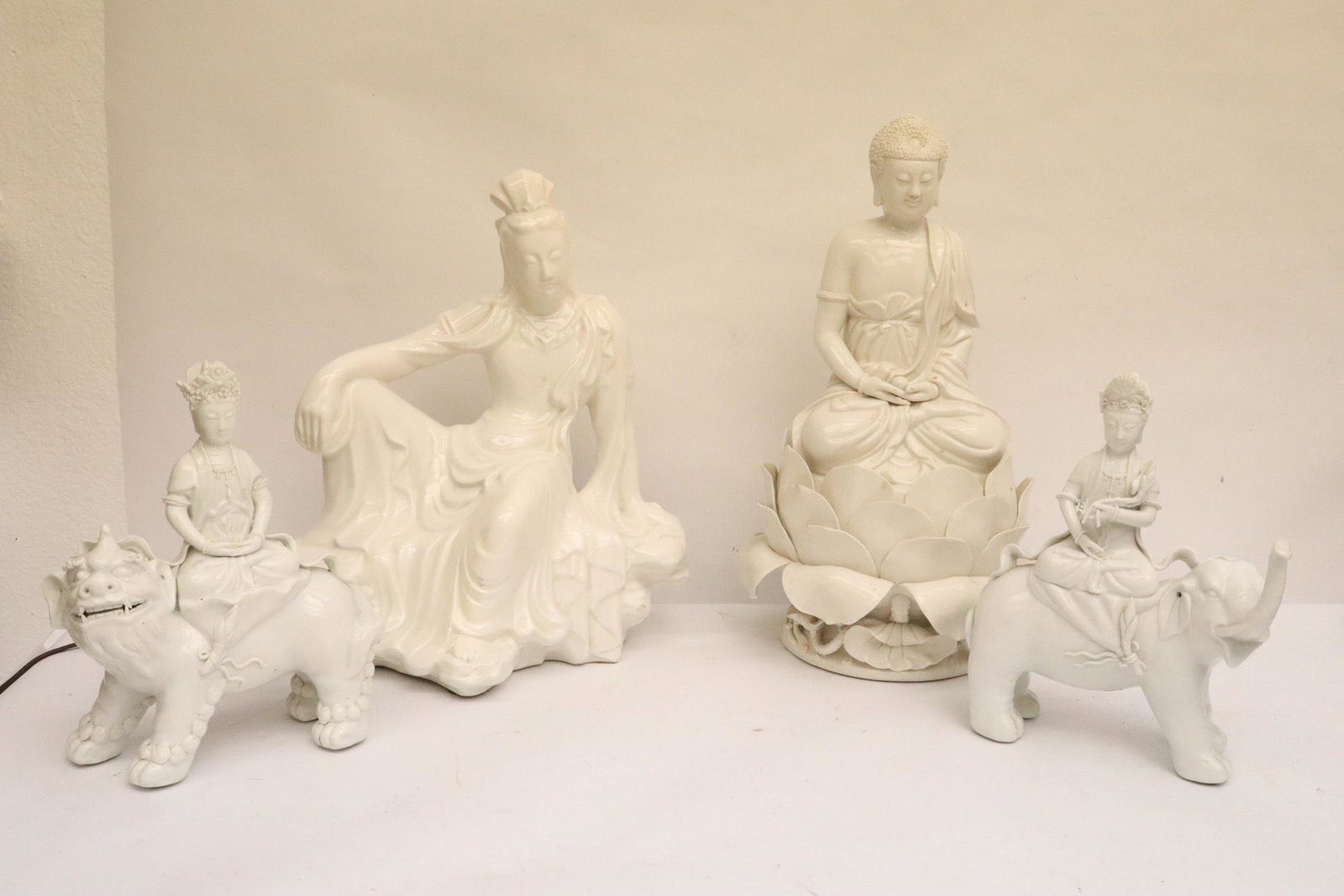4 Chinese blanc de shin figures (1 of 10)
