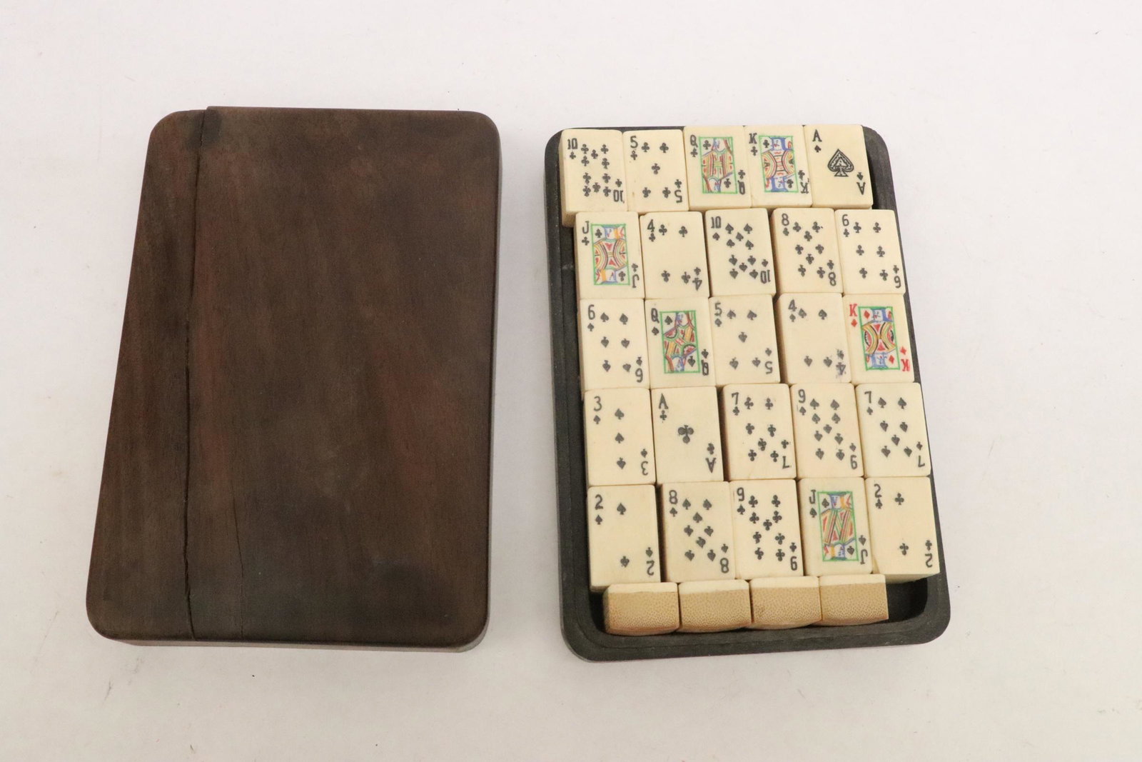 Chinese antique bone & bamboo poker set in box: Rare Chinese antique mahjong style bone and bamboo poker set in original box, 1.8"x7.2"x4.9"