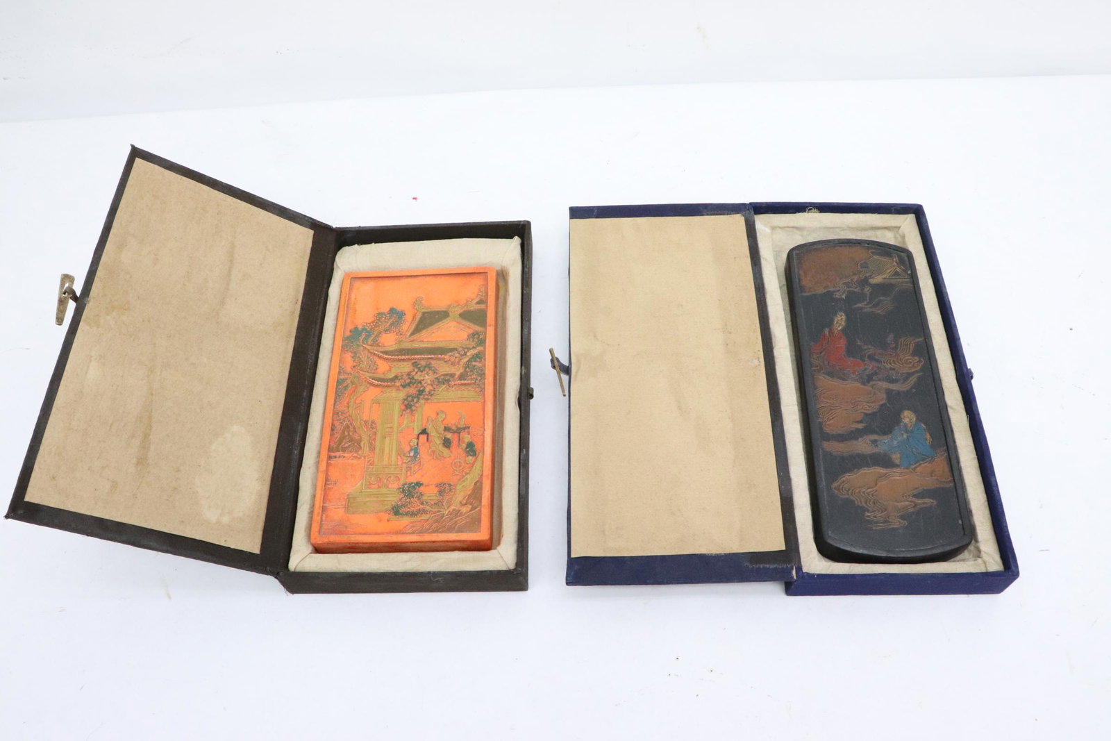 2 Chinese large ink sticks (1 of 9)