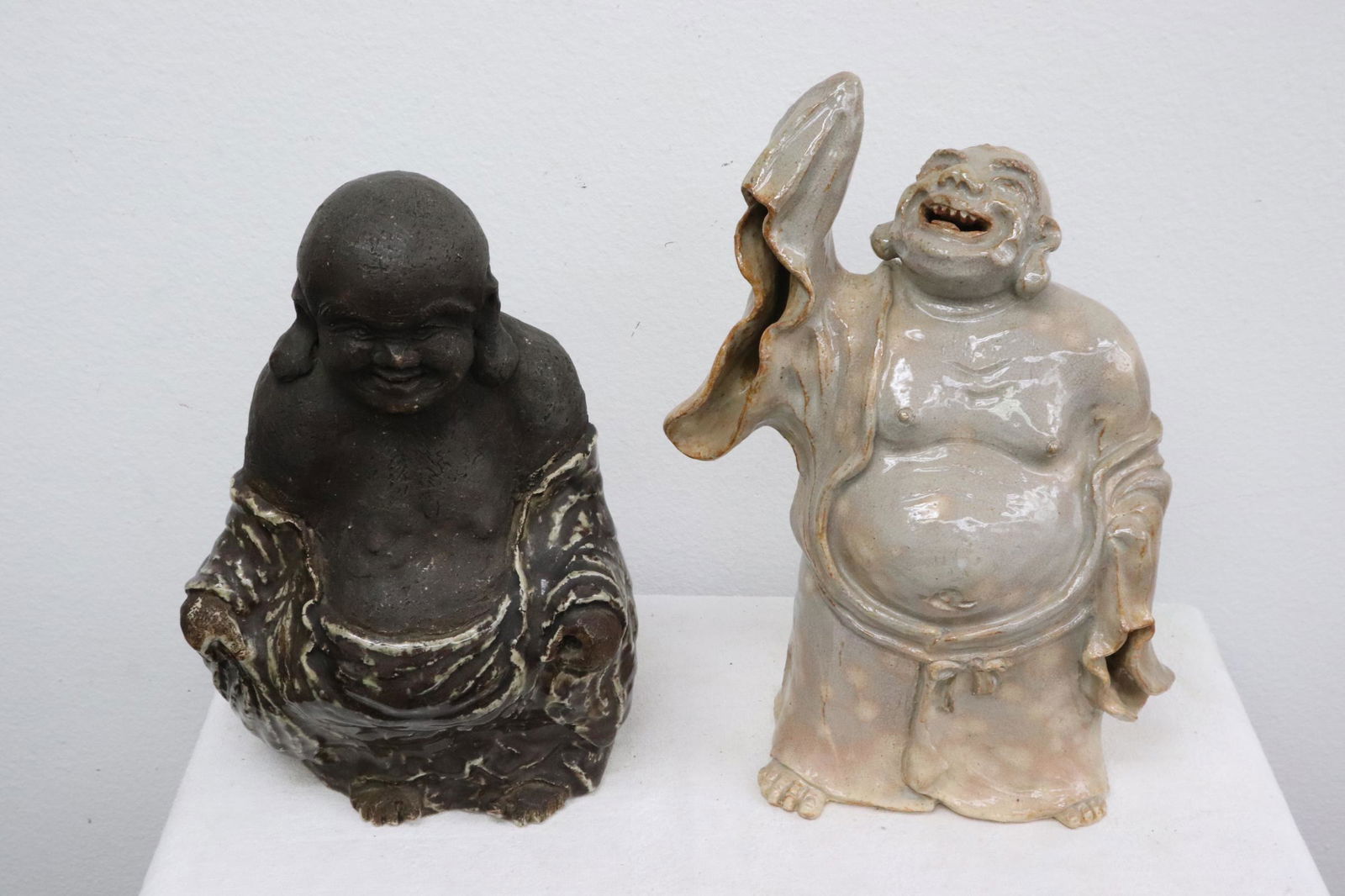 2 antique Japanese large earthenware deities (1 of 10)