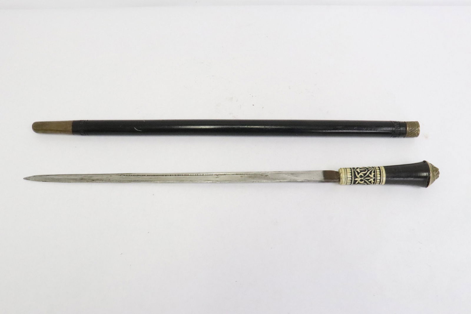 A rare antique European baton with concealed sword (1 of 13)