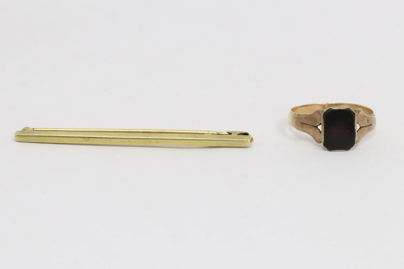 Victorian 14K bar pin, and a14K ring with onyx (1 of 10)