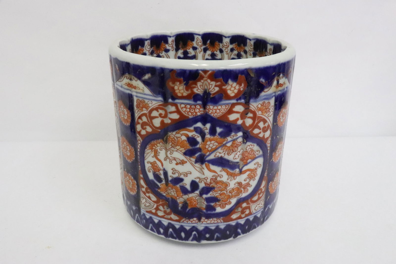 Antique Japanese imari brush holder (1 of 9)