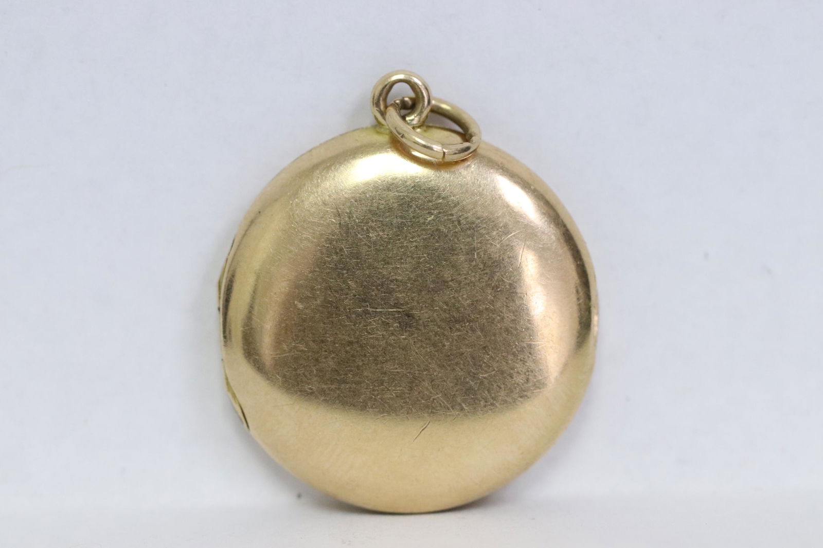 Victorian 15K Y/G picture locket (1 of 9)