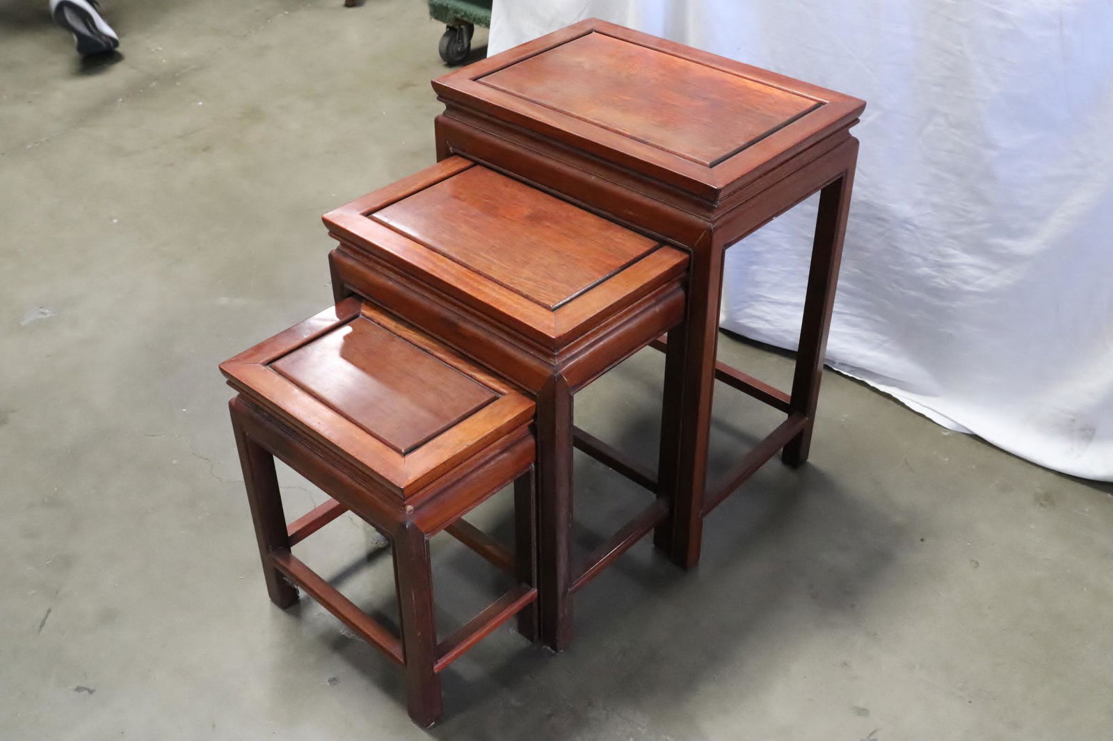 Chinese 3 piece rosewood nesting table set (1 of 9)