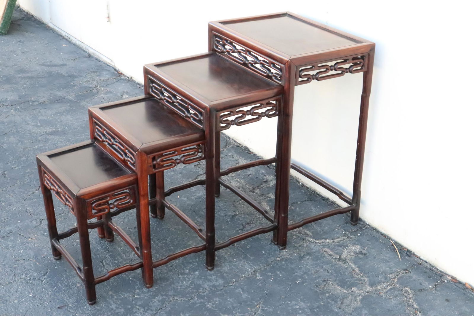 4 Chinese vintage rosewood nesting table set (1 of 9)