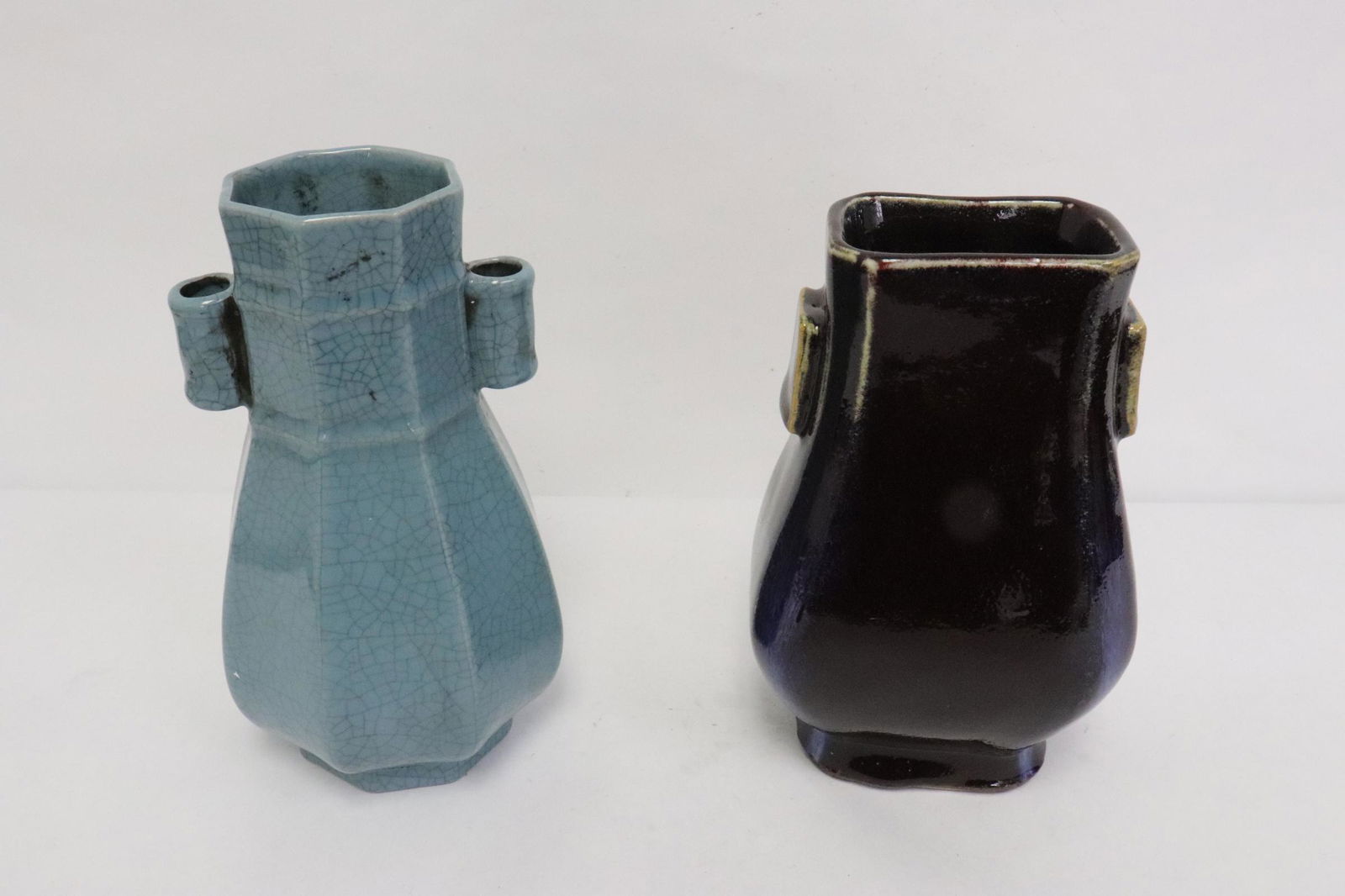 2 Song style porcelain vases (1 of 12)