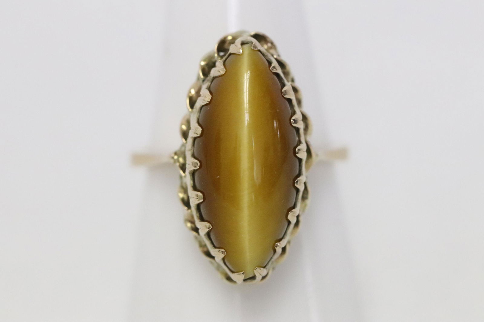 yellow gold ring set with a tiger eye stone (1 of 10)