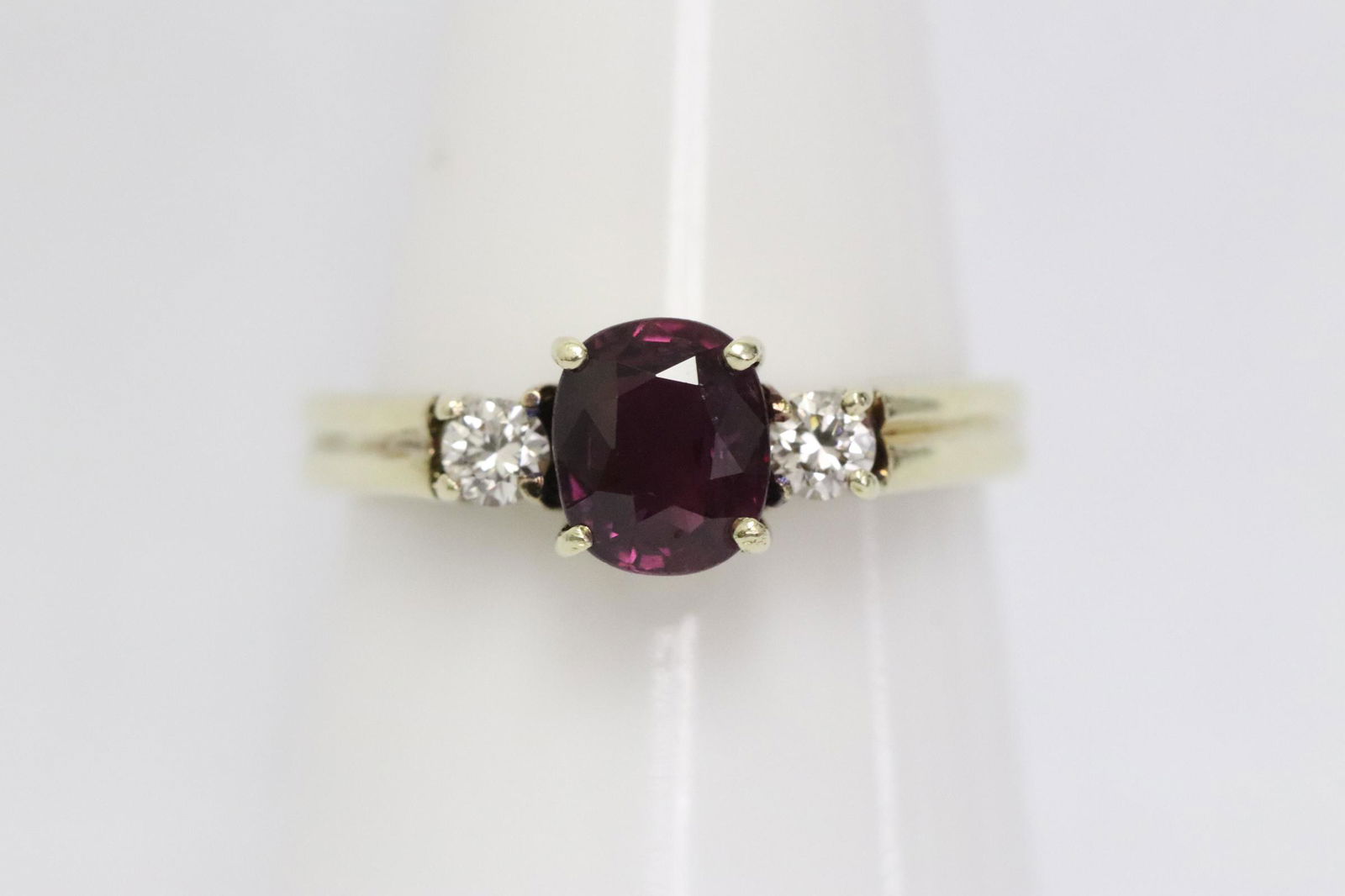 14K Y/G ruby diamond ring (1 of 11)