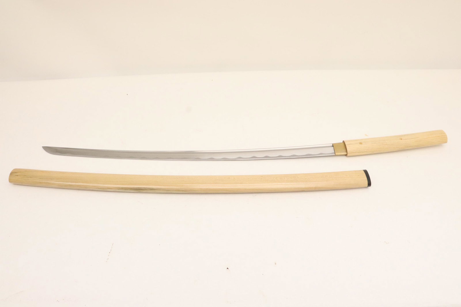A Japanese samurai sword (1 of 10)