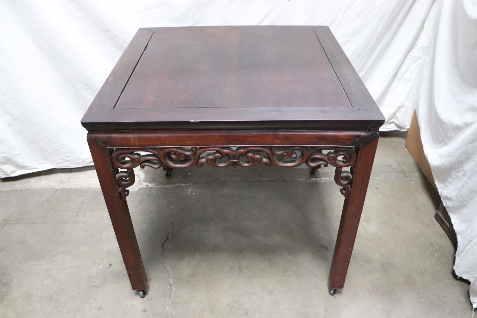 Antique rosewood square table: Antique rosewood square table, possible shortened, 27.6"x29.8"x29.8"