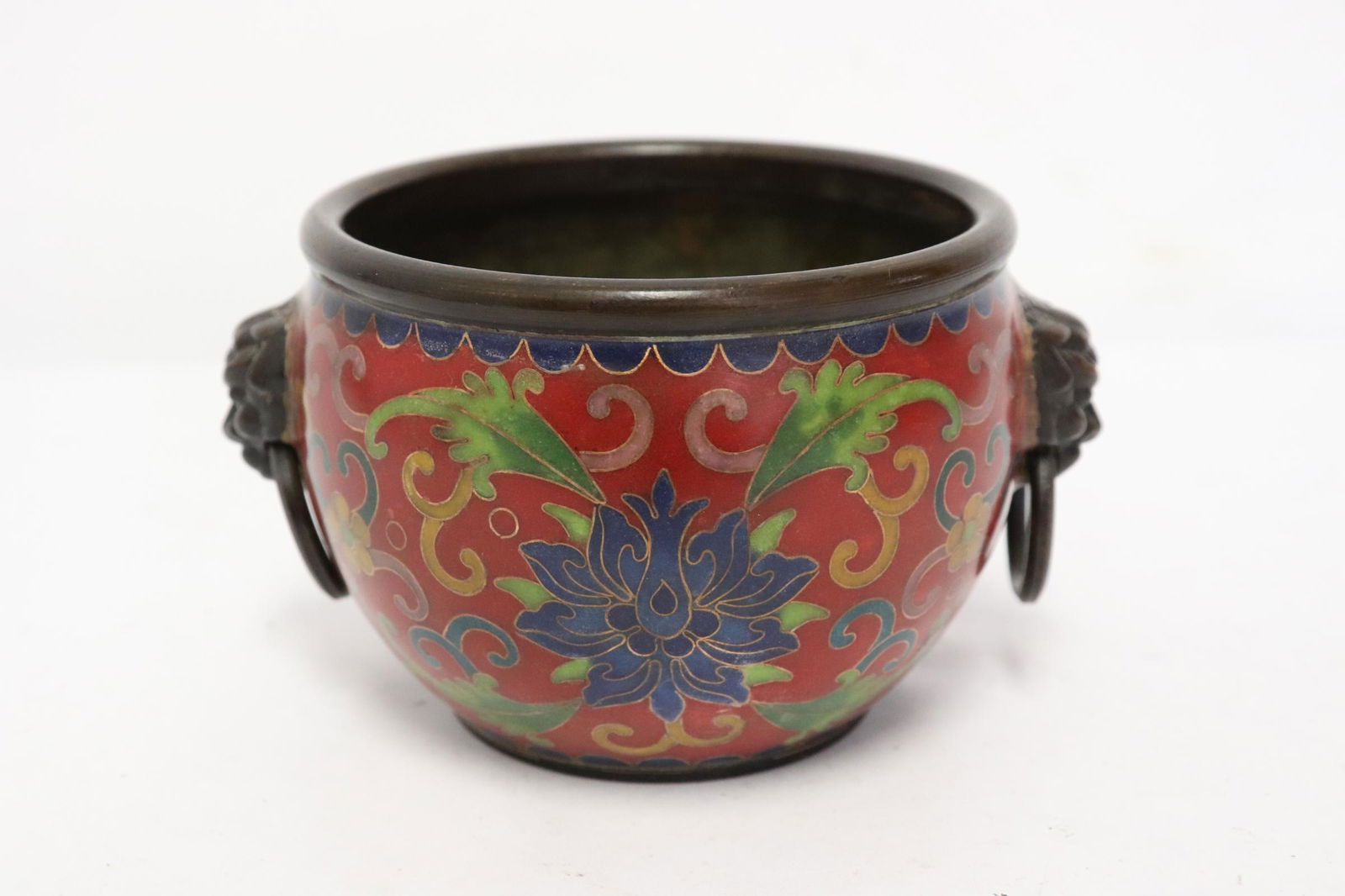 A bronze based cloisonne censer (1 of 9)