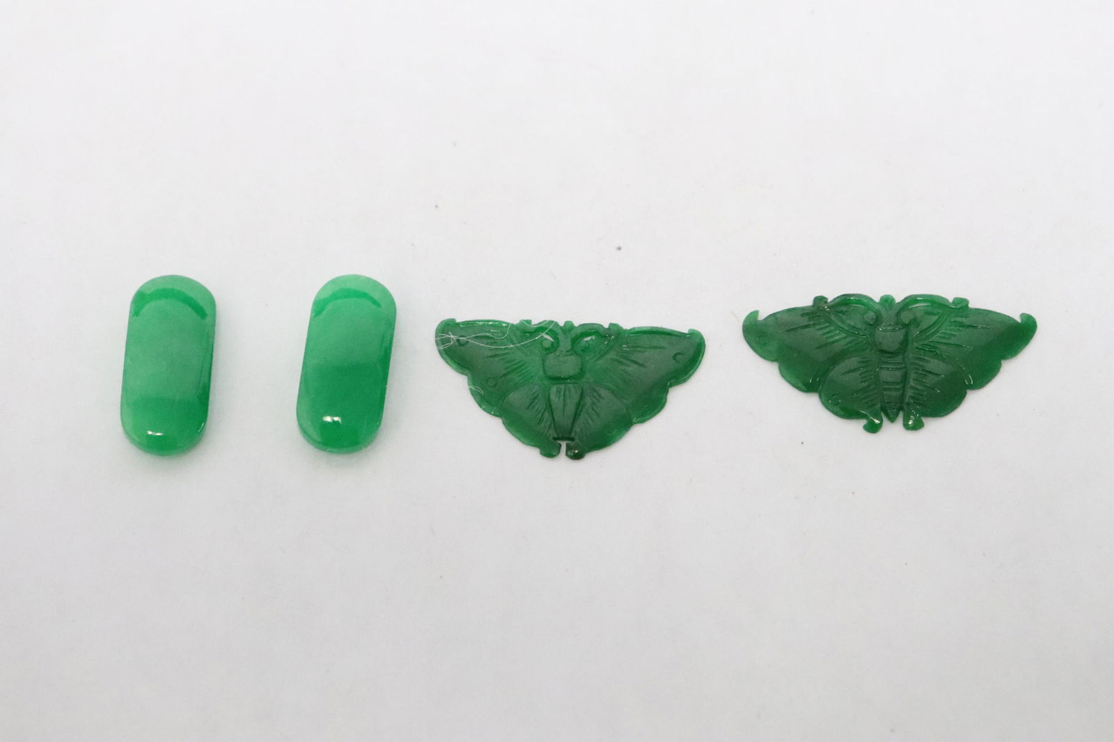 4 brilliant apple green jadeite pieces (1 of 9)