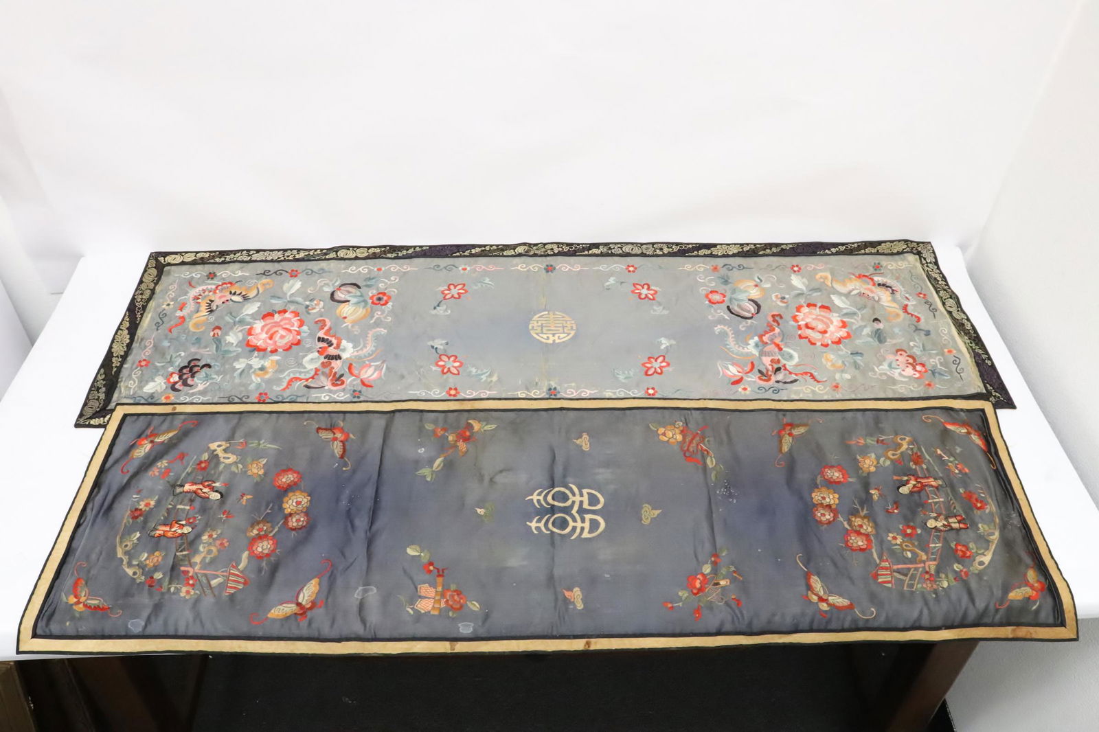 2 Chinese antique embroidery long panels (1 of 10)