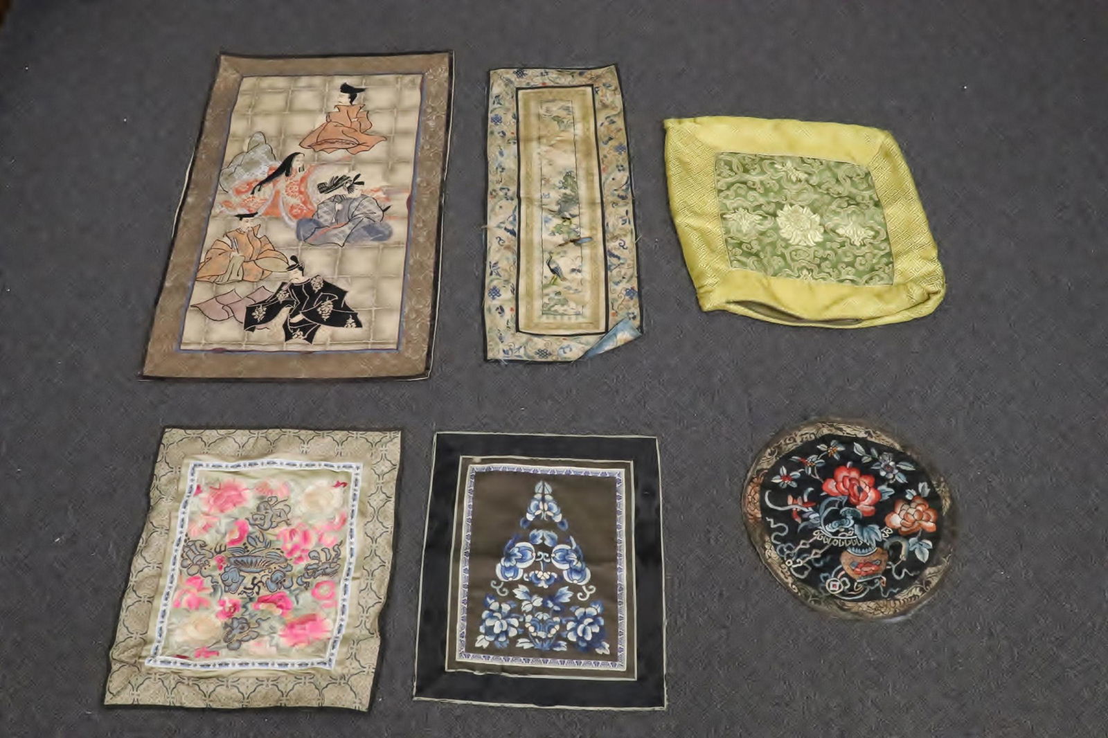 Lot of vintage embroidery panels (1 of 11)