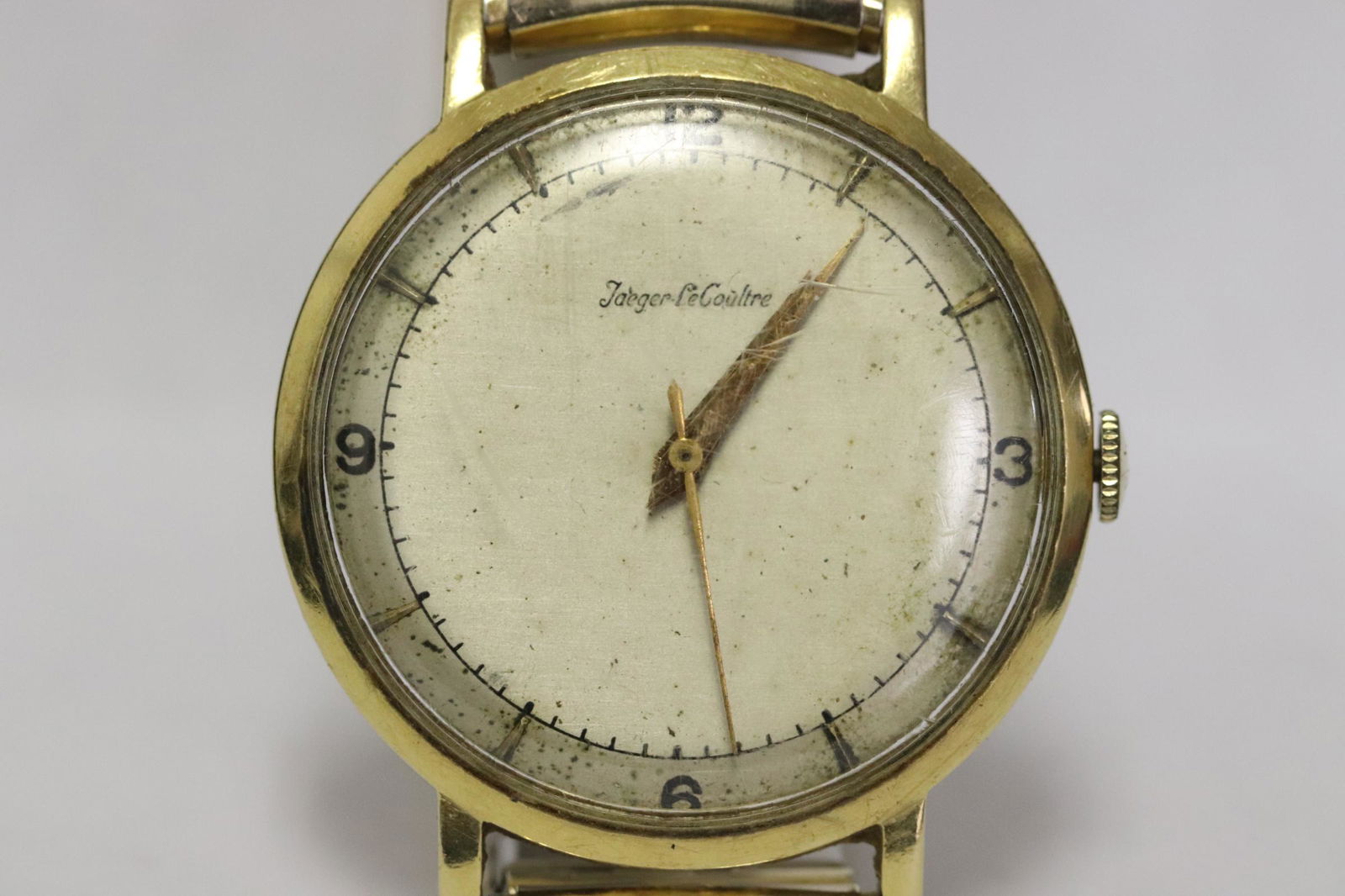 An 18K Y/G man's Jaeger Lecoultre wrist watch (1 of 12)