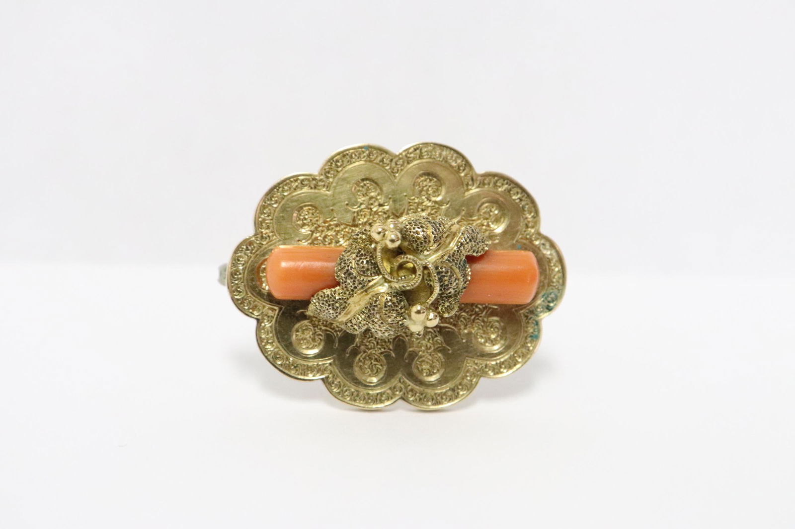 Victorian 14K Y/G brooch with coral (1 of 9)