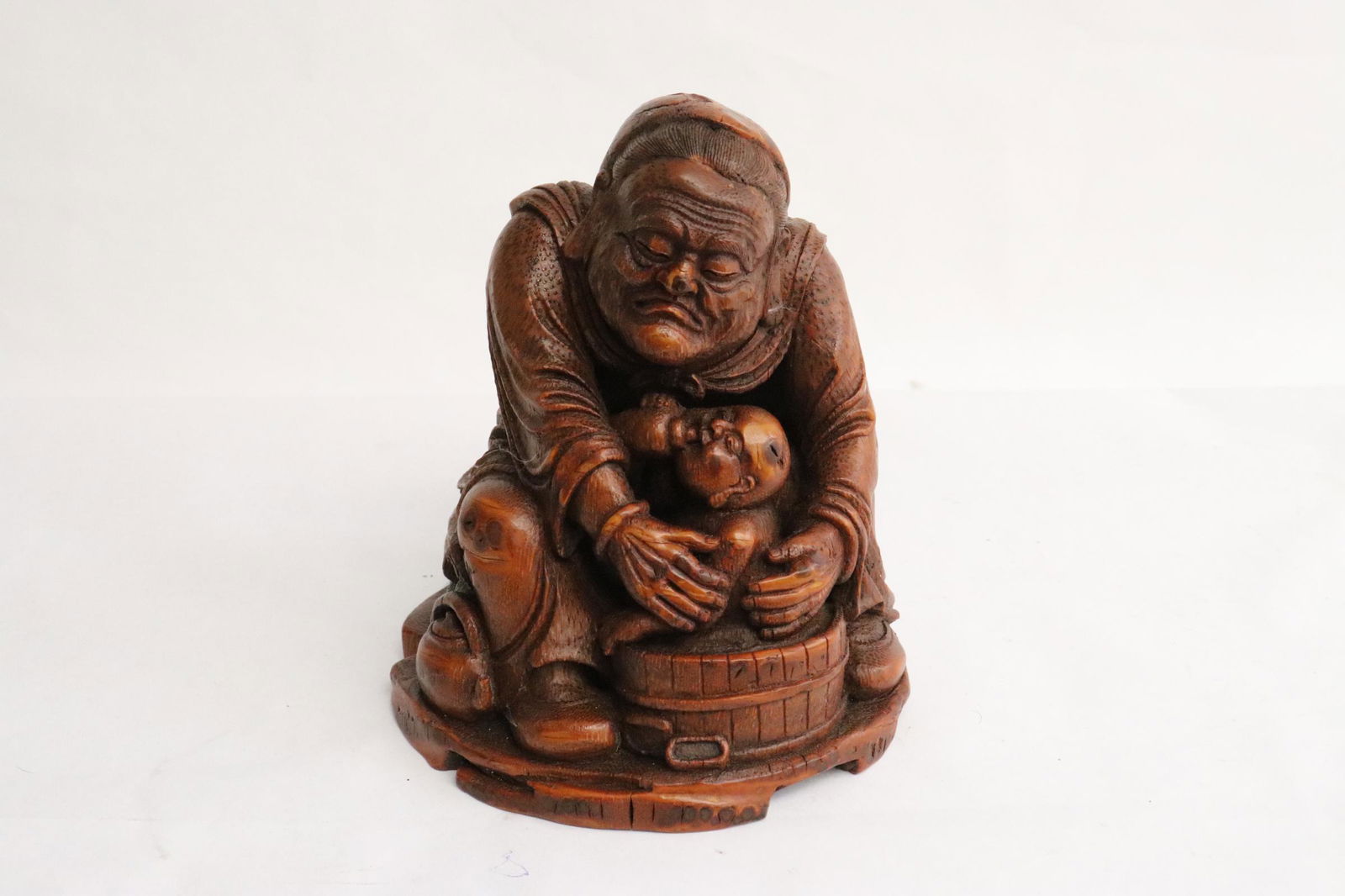 Unusual Chinese bamboo carved deity (1 of 9)