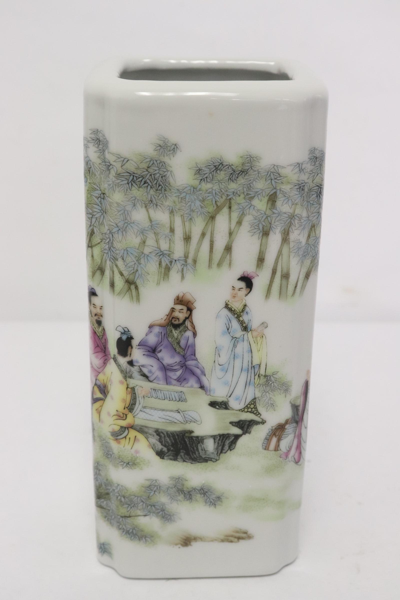 A famille rose porcelain brush holder: A famille rose porcelain brush holder, 7.25"x3.2"x3.2"