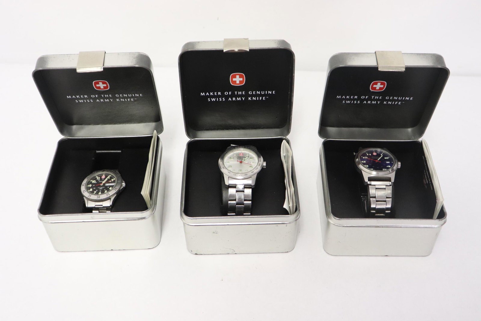 3 Swiss Army wrist watches w/ box & booklet: 3 Swiss Army wrist watches with box and booklet