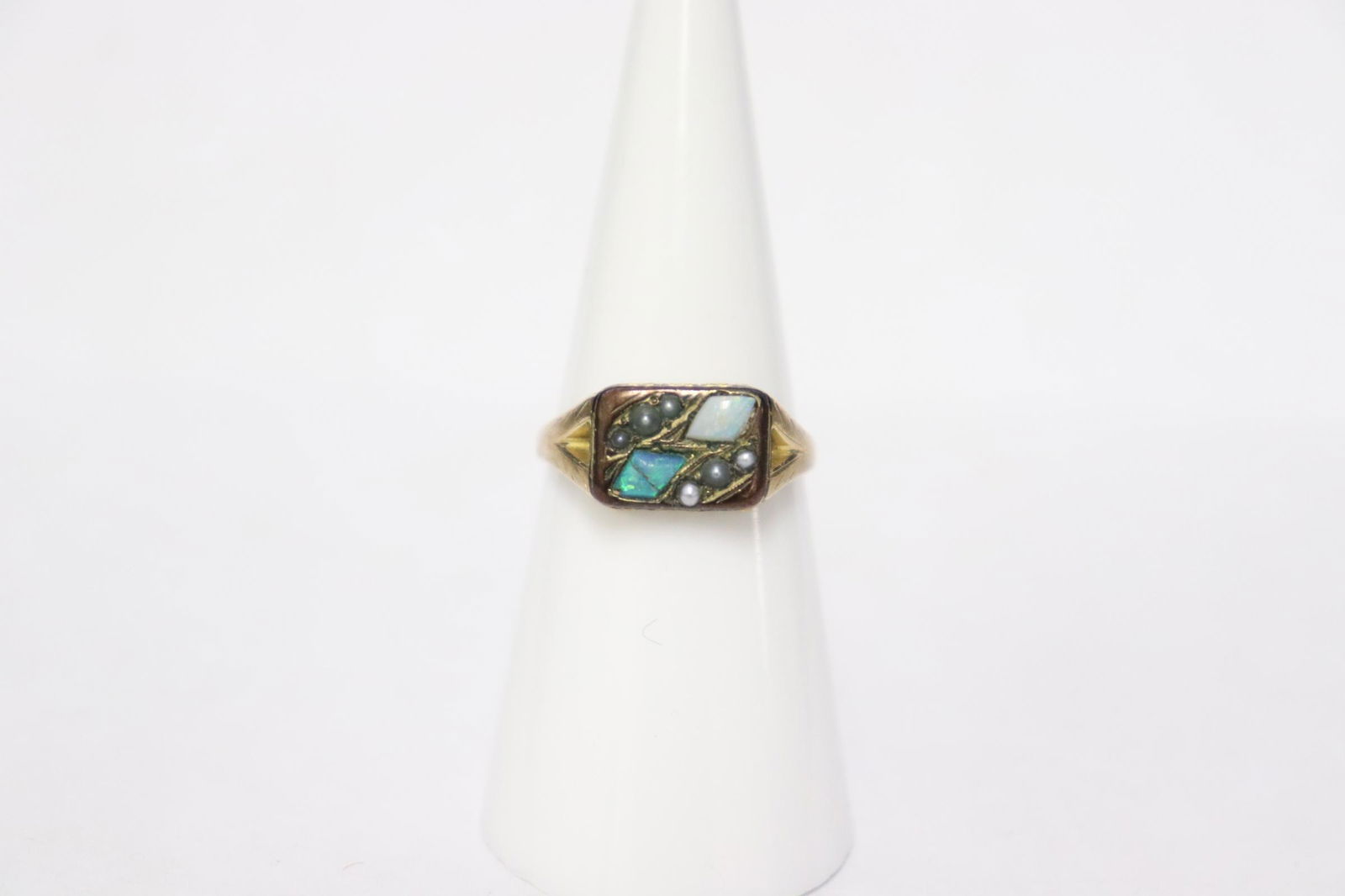 Victorian 9K rose gold ring w/ opal and seed pearl (1 of 7)