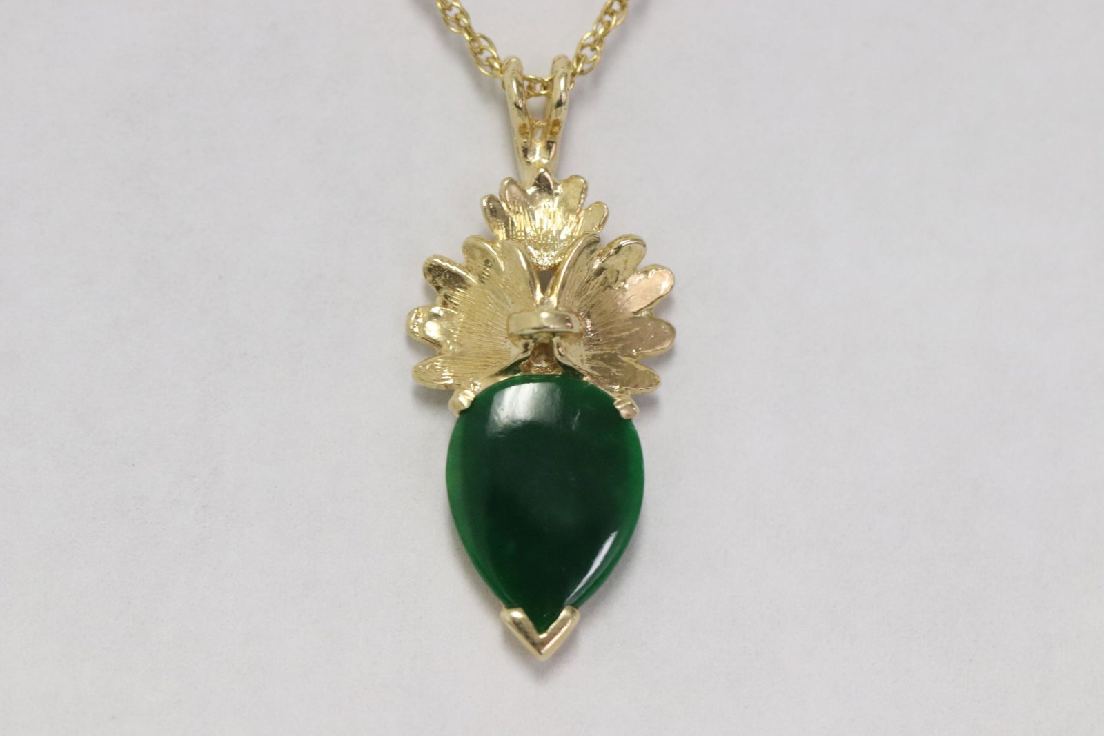 14K Y/G jadeite pendant with 14K necklace (1 of 11)