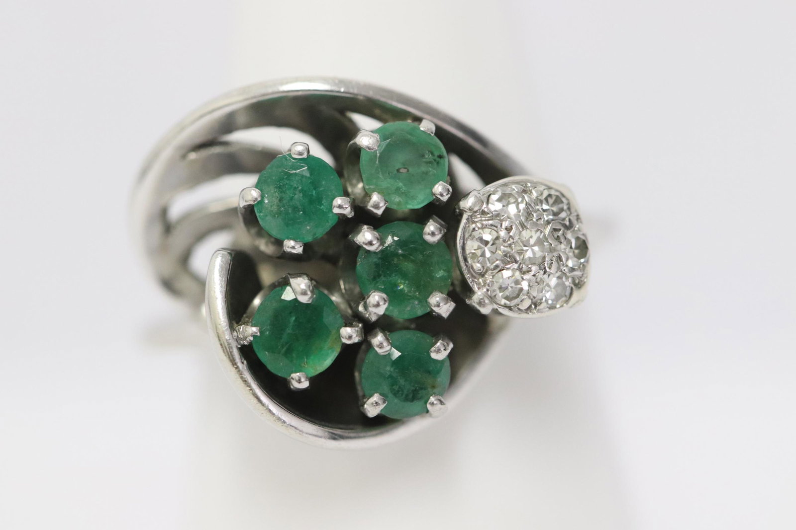 14K W/G emerald diamond ring (1 of 8)