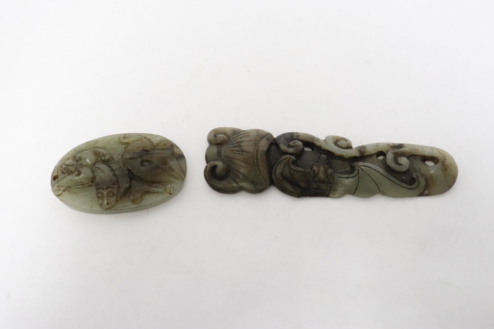 2 celadon jade carved ornaments (1 of 12)