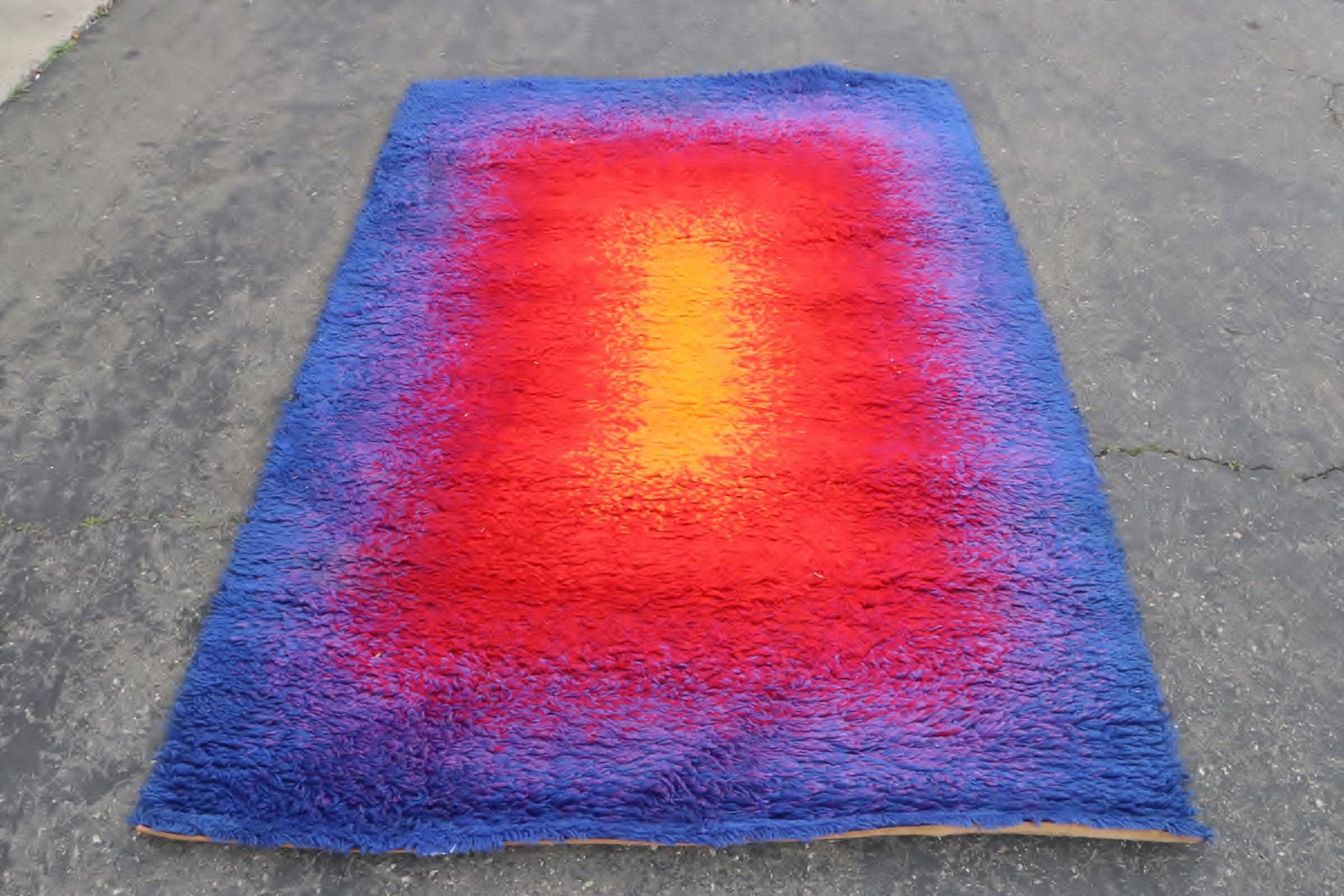 A decorative area rug (1 of 8)