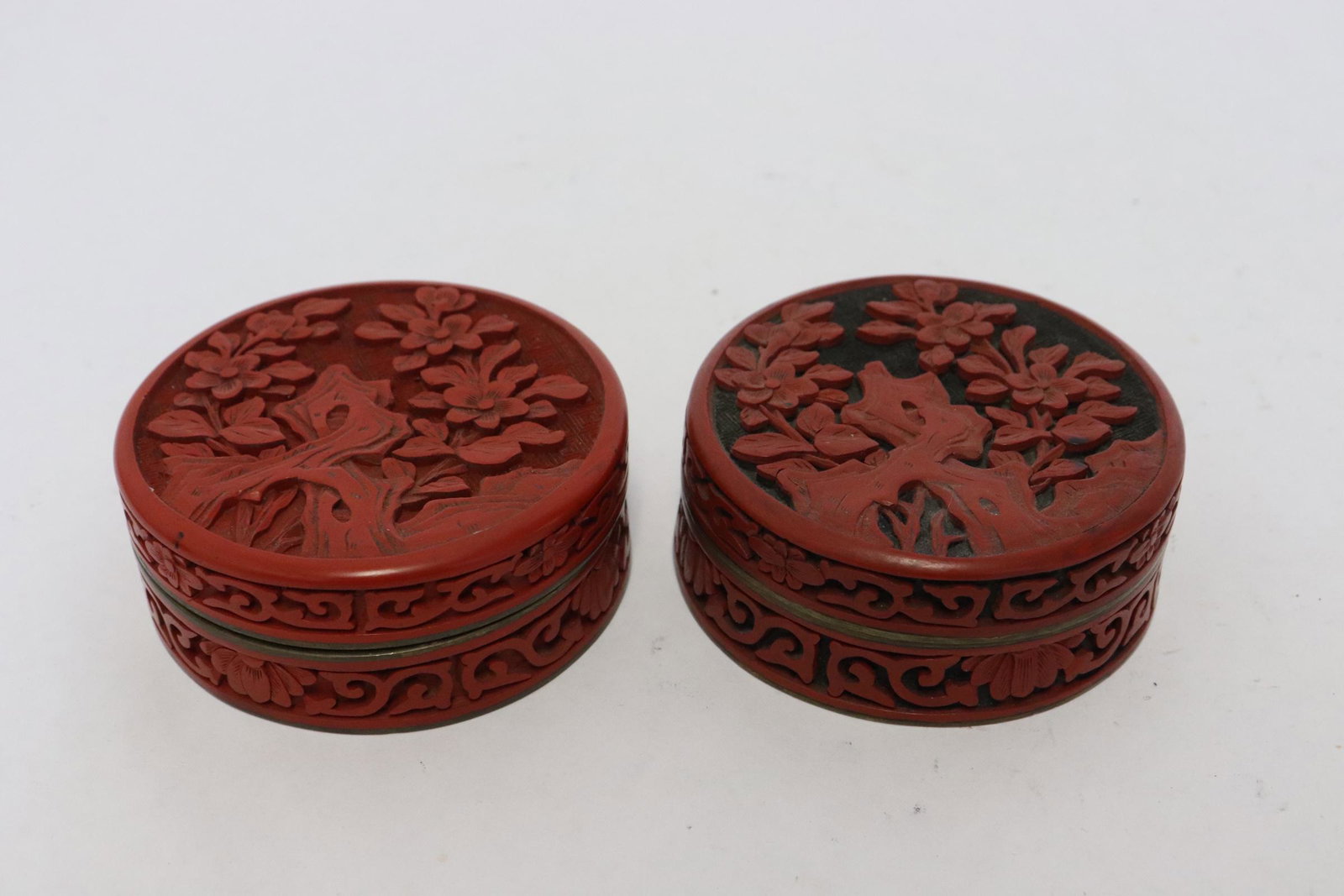 2 Chinese cinnabar ink boxes (1 of 10)