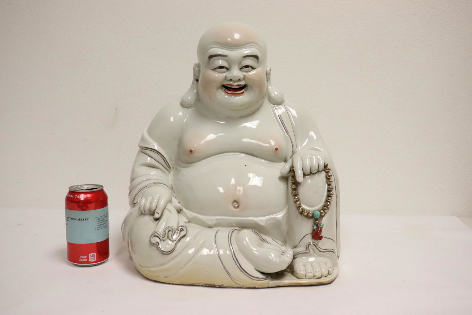 Chinese antique porcelain Buddha w/maker's mark: A fantastic Chinese antique wucai porcelain Buddha, maker's mark on bottom, 15.4"H