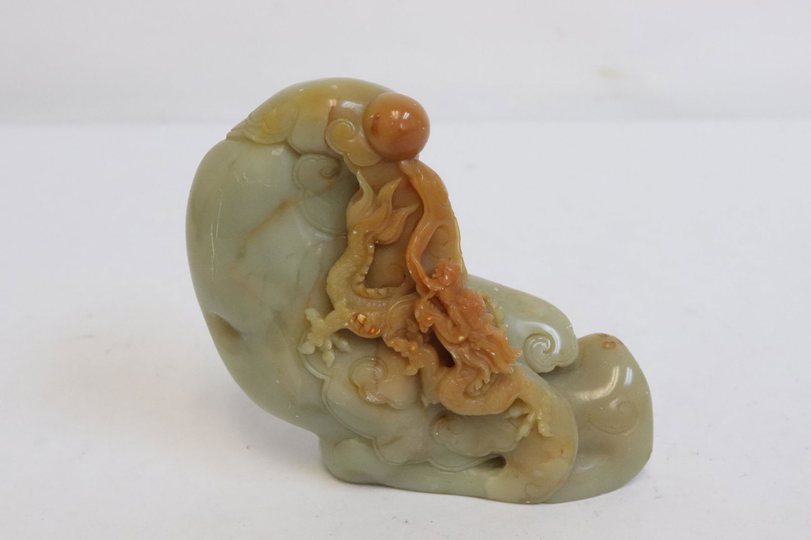 Fine Chinese jade carved boulder (1 of 8)