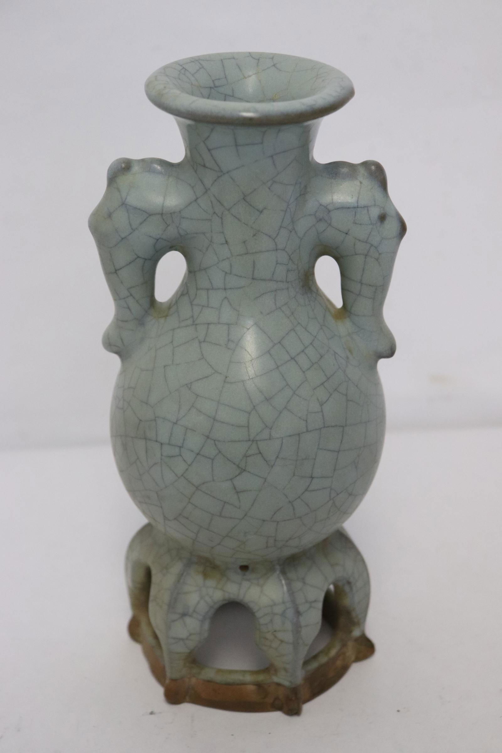 A Song style crackleware handled vase (1 of 7)