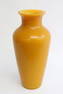 Fine Chinese yellow Peking glass vase