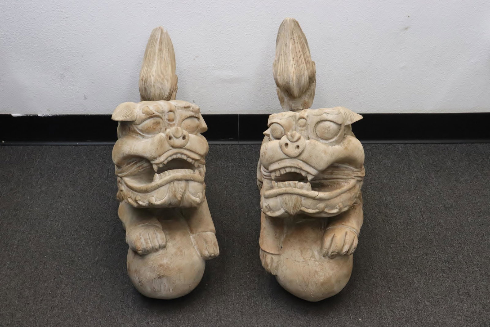 Pair rare large bamboo carved fulion: Pair rare large bamboo carved fulion, 18.7"H