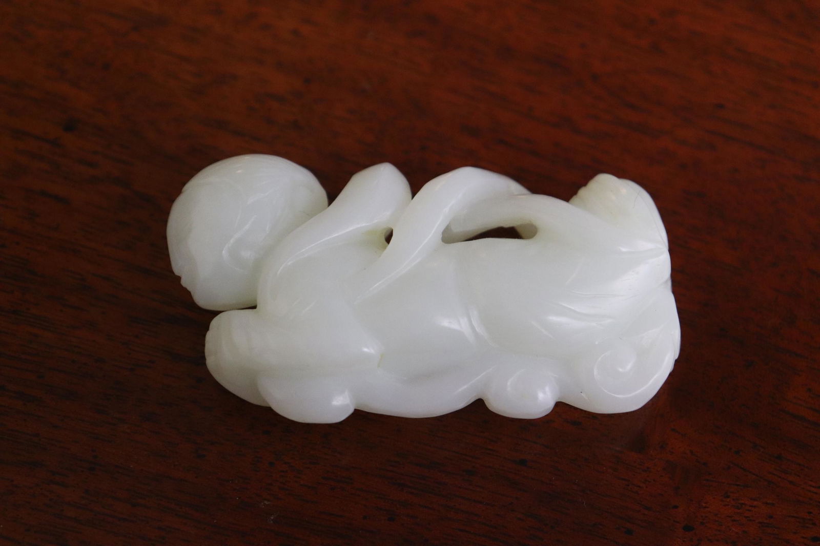 Chinese vintage hetian white jade carved figure (1 of 6)