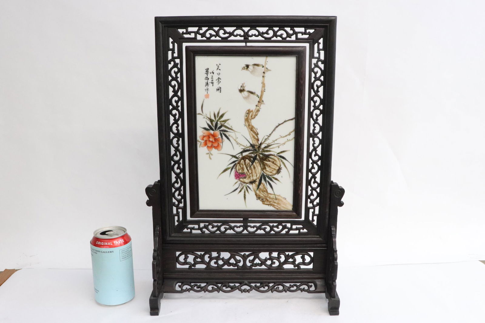 Chinese framed famille rose plaque on stand (1 of 9)