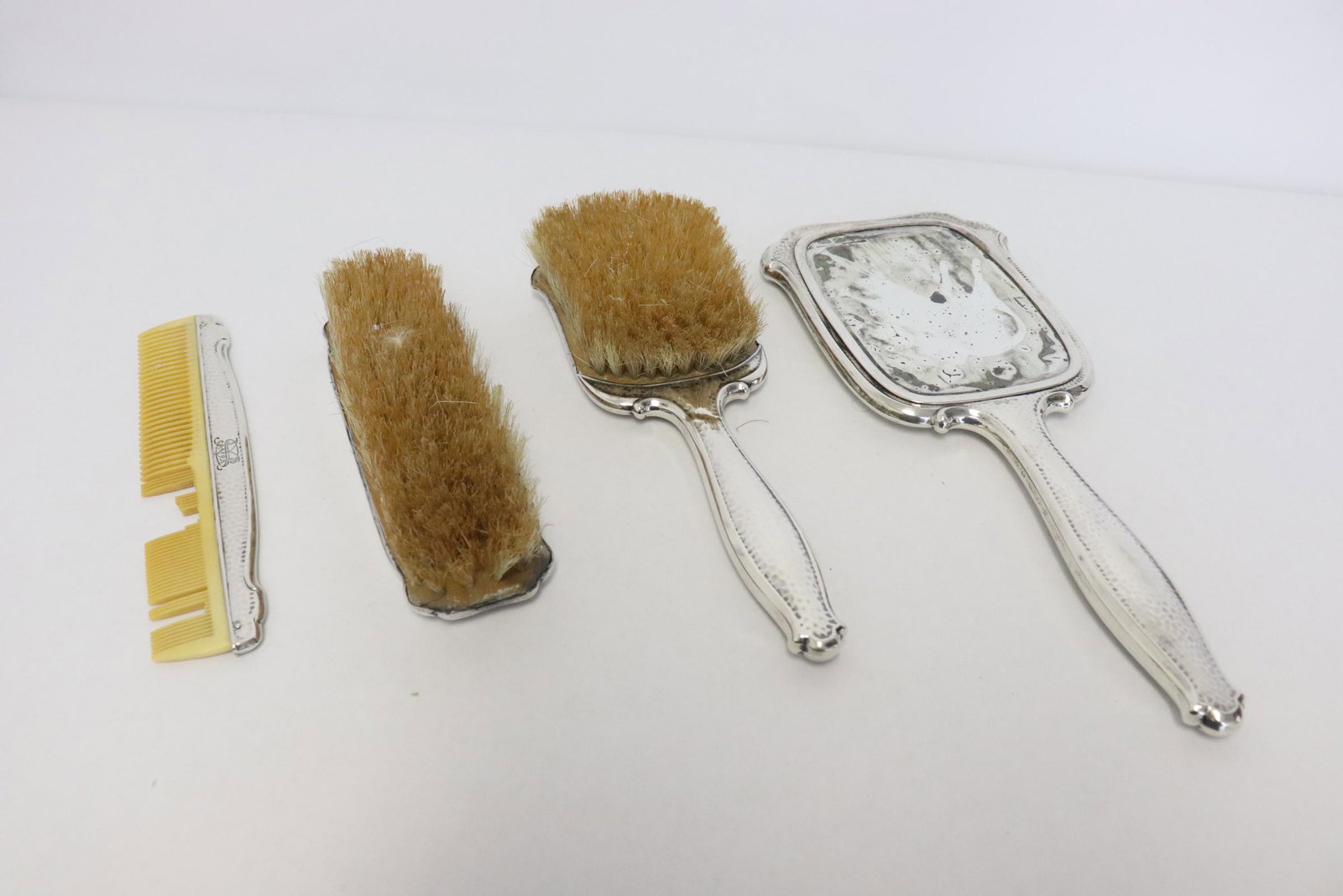 Four 835 silver dressing set (1 of 11)