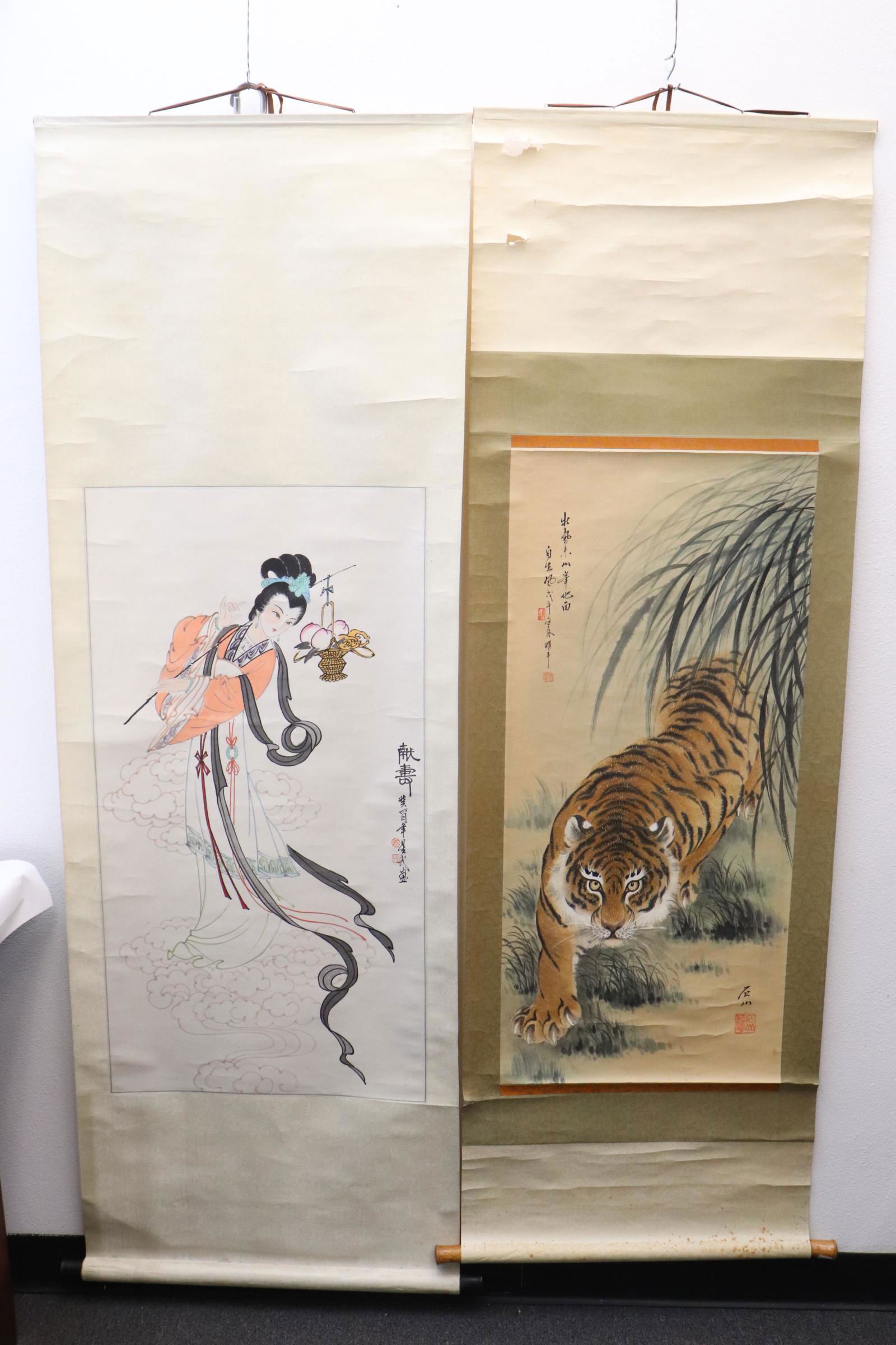 2 Chinese watercolor scrolls (1 of 10)