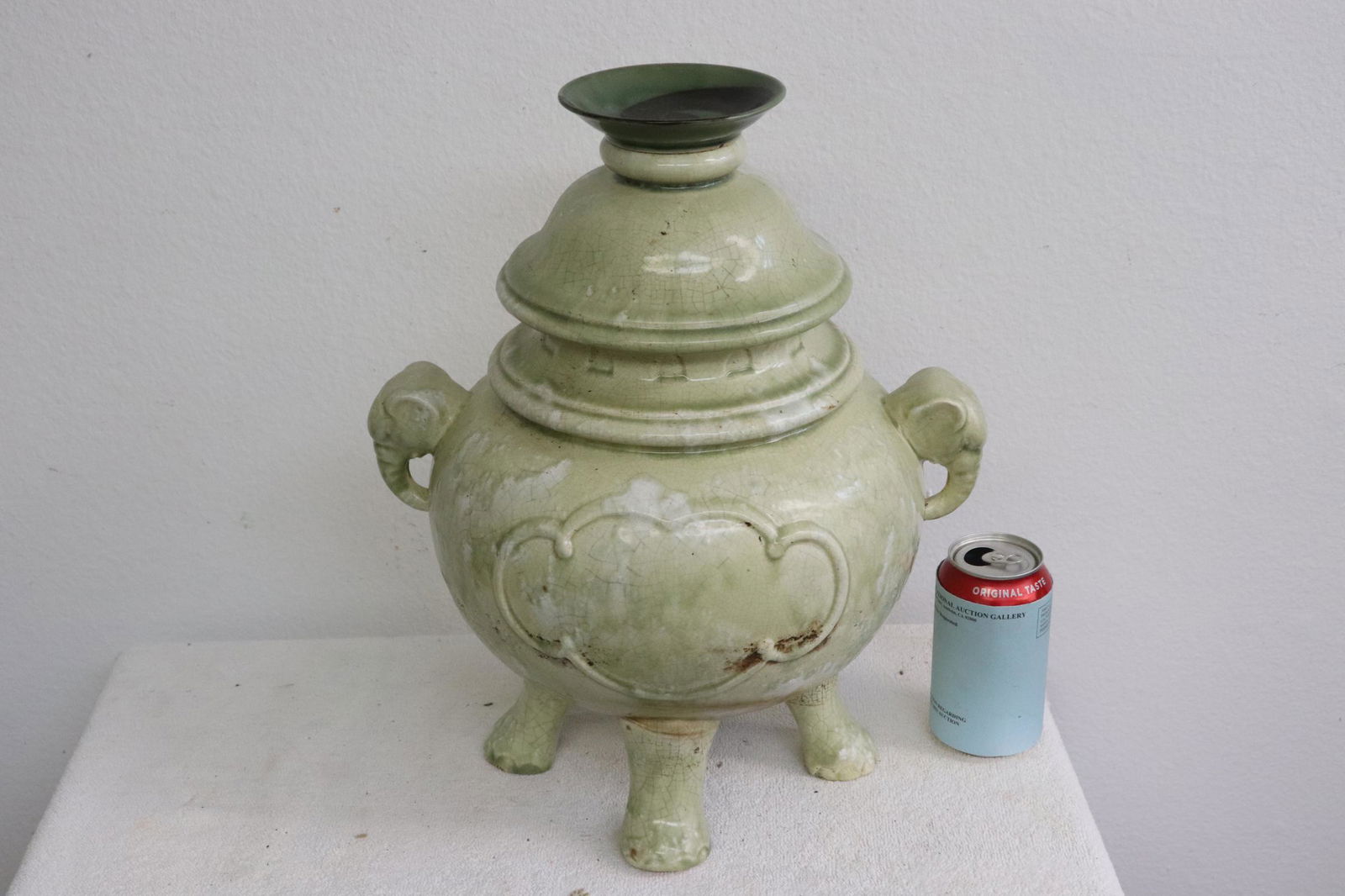 A light green glazed large tripod censer(?) (1 of 10)