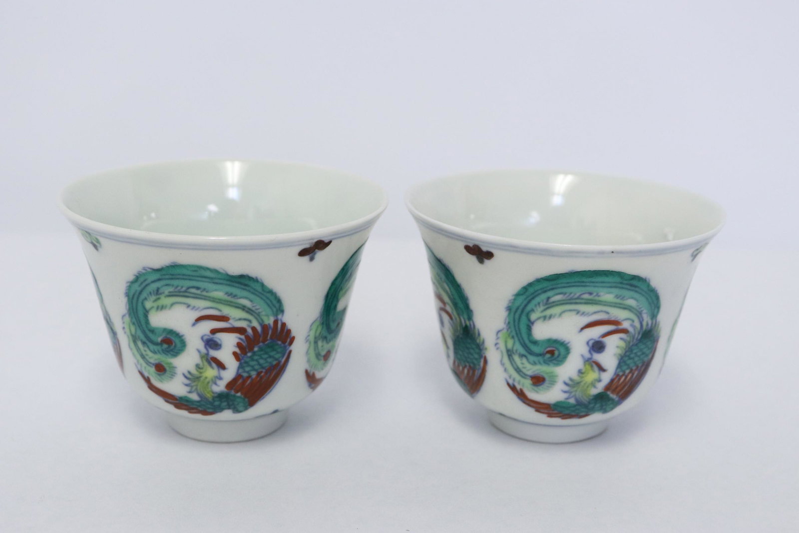 2 Chinese wucai tea bowls (1 of 8)