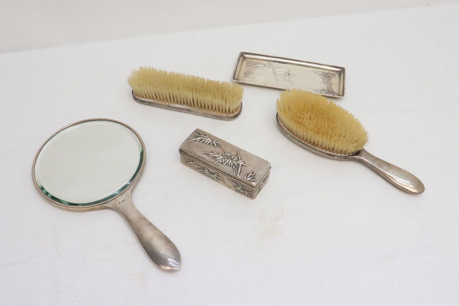 5 pieces Japanese antique 90 silver dresser set (1 of 11)