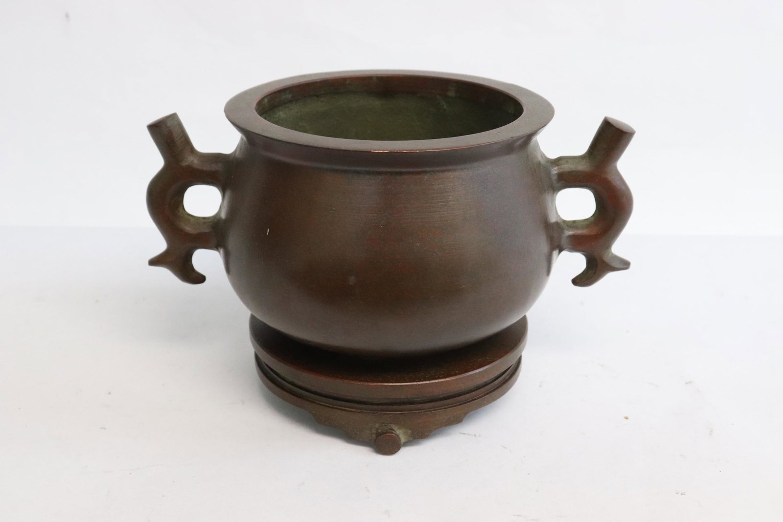 Chinese bronze censer on bronze stand (1 of 8)