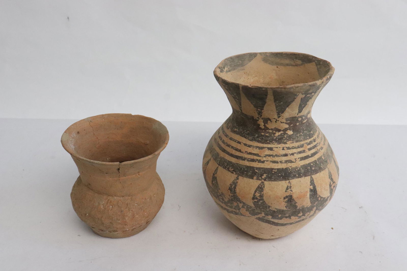 2 pieces neolithic earthenware jars (1 of 9)