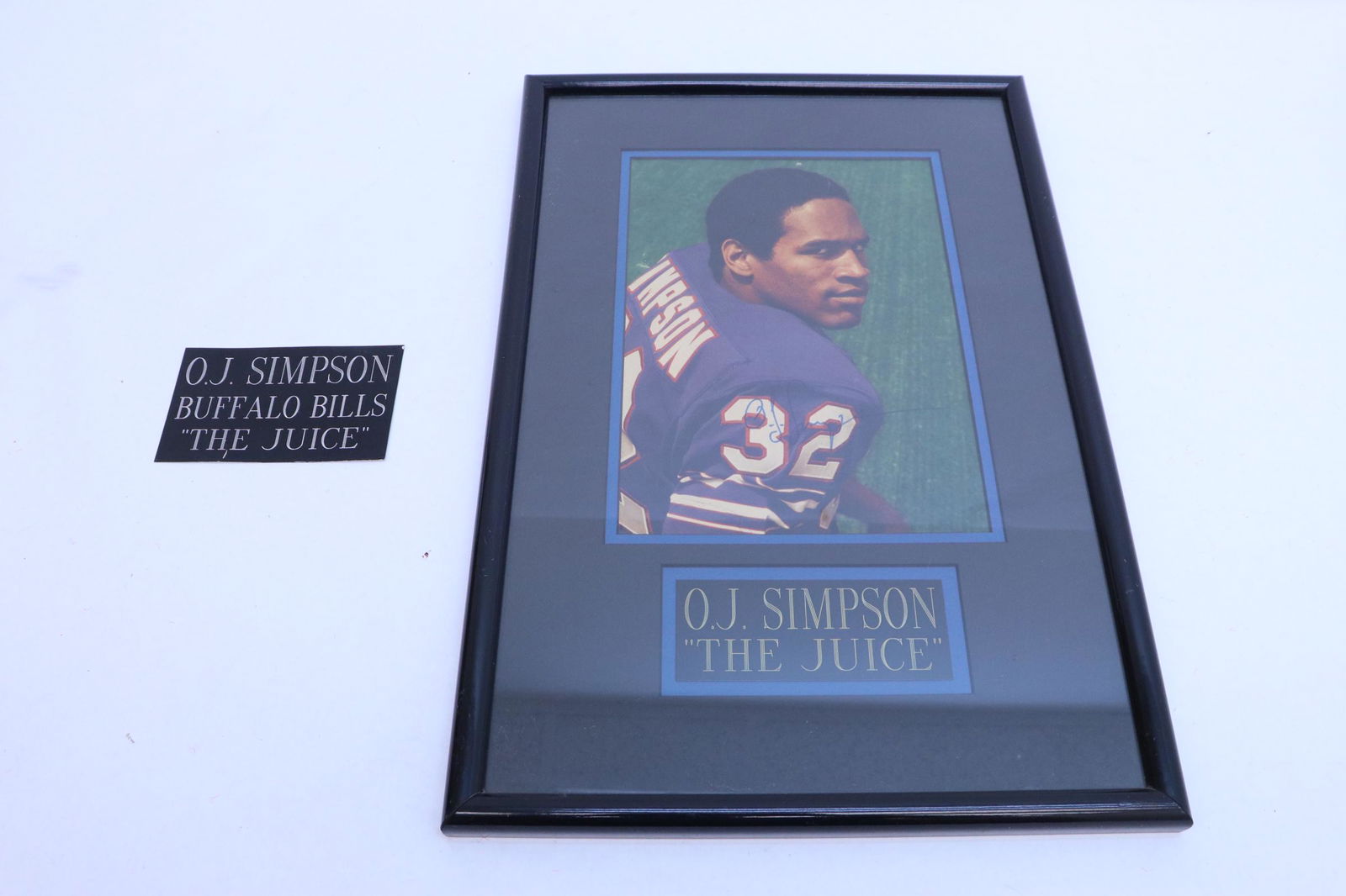 O. J. Simpson signed photo, framed (1 of 8)